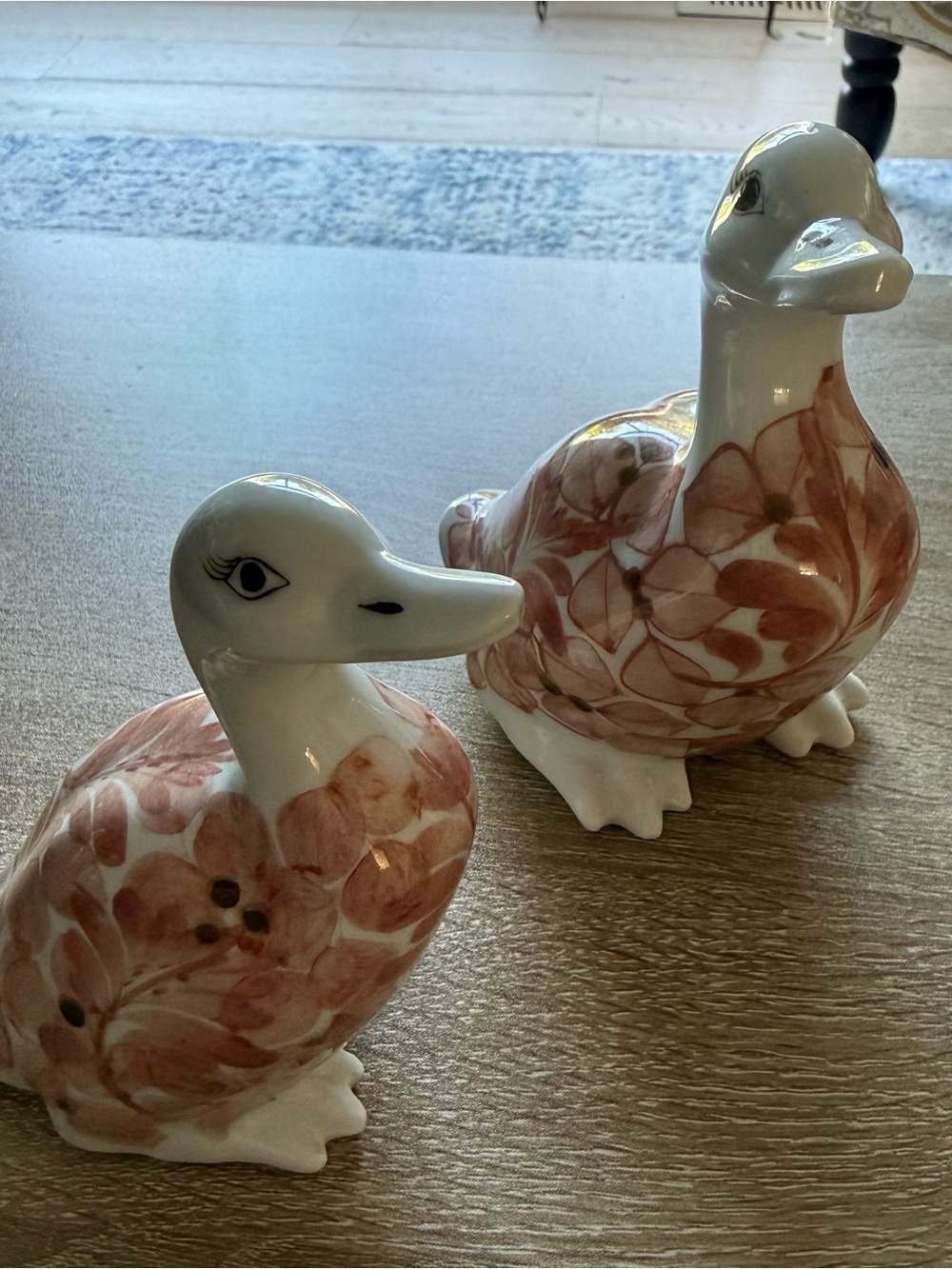 Pair Decorative Ceramic Duck Ceramic Figurines in Rose Pink Floral - Picture 4 of 9